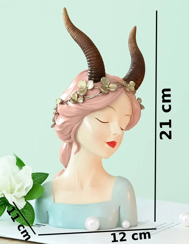 DADINE4U™ HANDMADE GIRL STATUE DECORATION